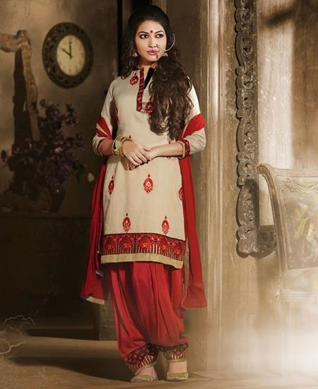 Picture of Appealing Red Patiala Salwar Kameez
