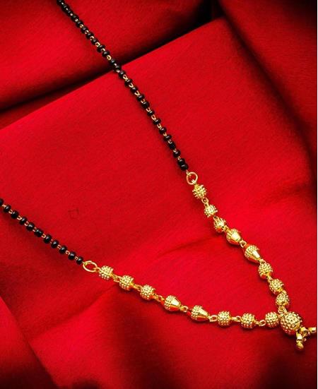Picture of Sightly Golden & Black Mangalsutra