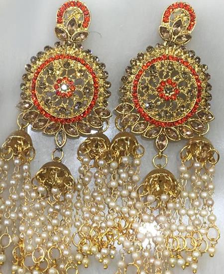 Picture of Gorgeous Orange Earrings