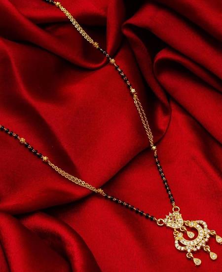 Picture of Lovely Golden Mangalsutra