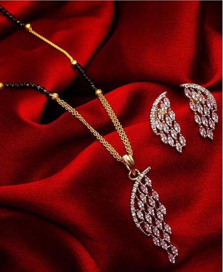Picture of Amazing Black & Gold Mangalsutra