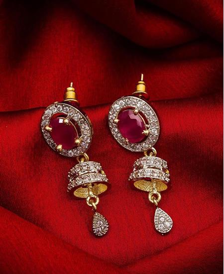 Picture of Classy Golden Earrings