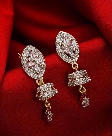 Picture of Alluring Golden Earrings