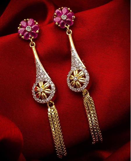 Picture of Ravishing Golden Earrings