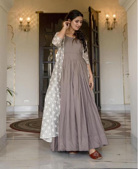Picture of Superb Grey Readymade Gown