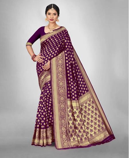 Picture of Bewitching Bargandi Casual Saree
