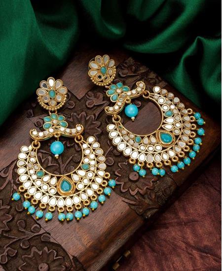 Picture of Grand Gold Earrings