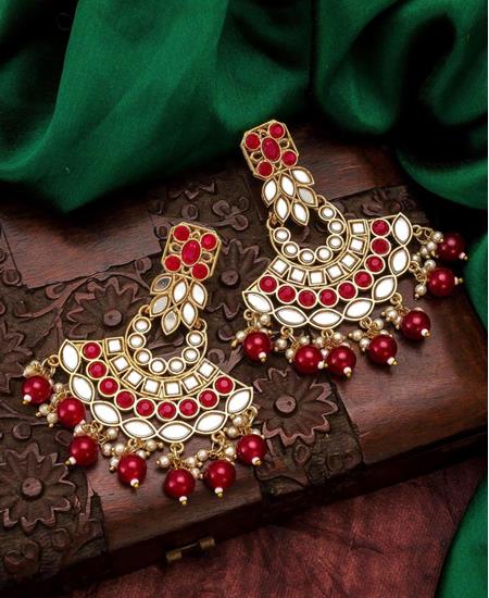 Picture of Magnificent Red Earrings
