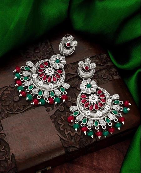 Picture of Superb Multi Earrings