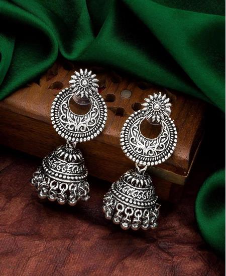 Picture of Classy Silver Earrings