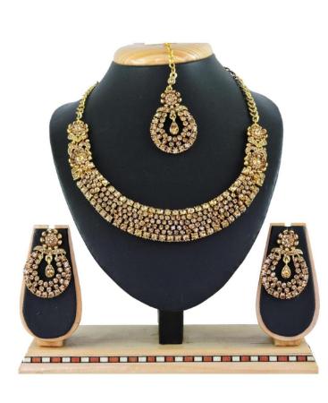 Picture of Magnificent Gold Necklace Set