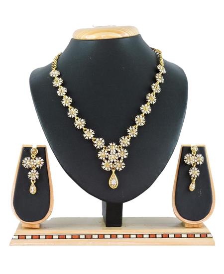 Picture of Pleasing Gold & White Necklace Set