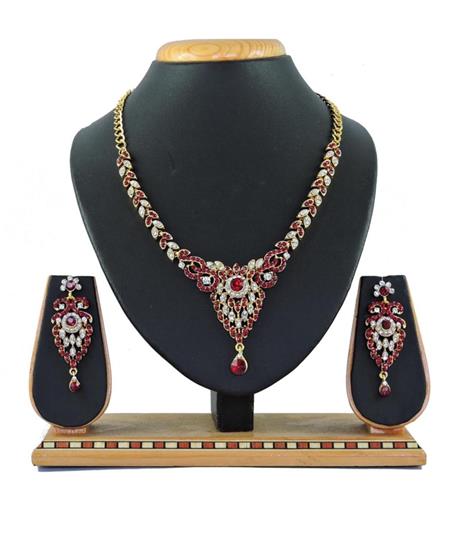Picture of Taking Maroon Necklace Set