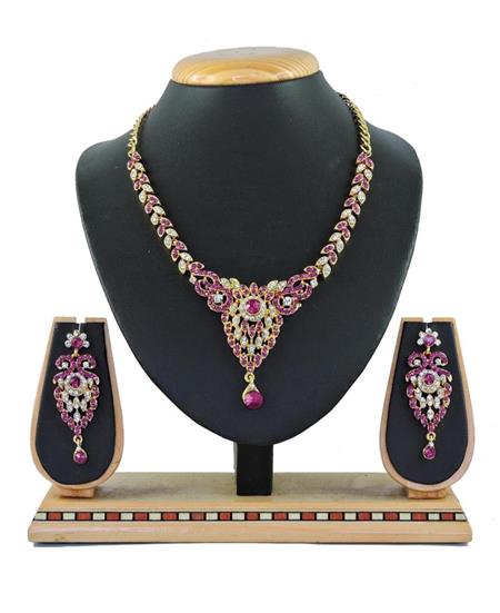 Picture of Good Looking Rani Necklace Set