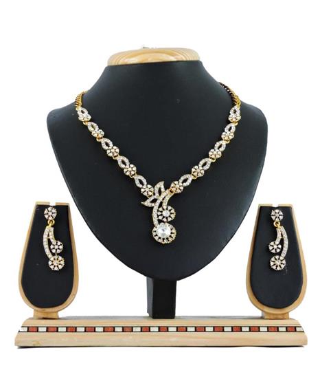 Picture of Classy White Necklace Set