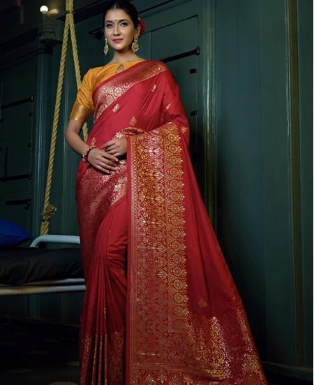 Picture of Admirable Red Silk Saree