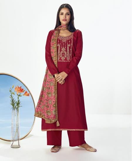 Picture of Well Formed Maroon Straight Cut Salwar Kameez