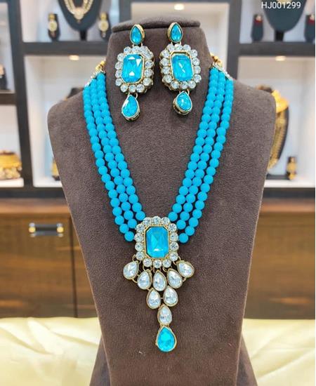 Picture of Splendid Blue Necklace Set