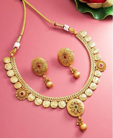 Picture of Pleasing Gold Necklace Set