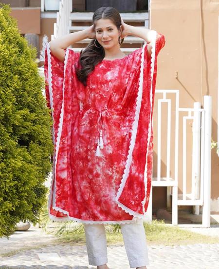 Picture of Alluring Red Arabian Kaftans