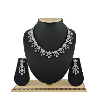 Picture of Exquisite Silver Necklace Set