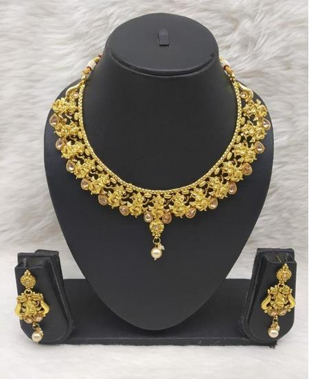 Picture of Admirable Gold Necklace Set