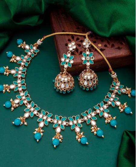 Picture of Alluring Sky Blue Necklace Set
