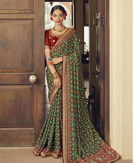 Picture of Taking Green Georgette Saree