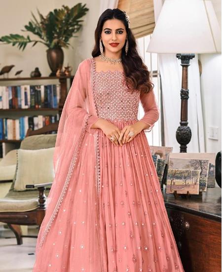 Picture of Bewitching Pink Bollywood Salwar Kameez