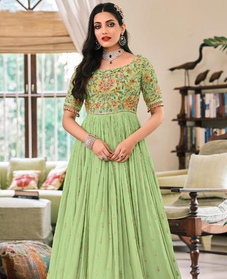 Picture of Grand Green Bollywood Salwar Kameez