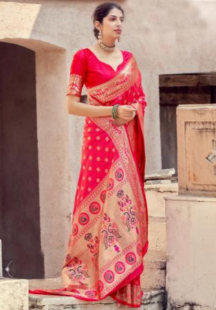 Picture of Beautiful Silk Red Saree