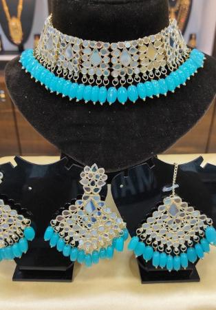 Picture of Good Looking Dark Turquoise Necklace Set