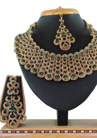 Picture of Excellent Dark Olive Green Necklace Set