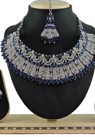 Picture of Marvelous Dim Gray Necklace Set