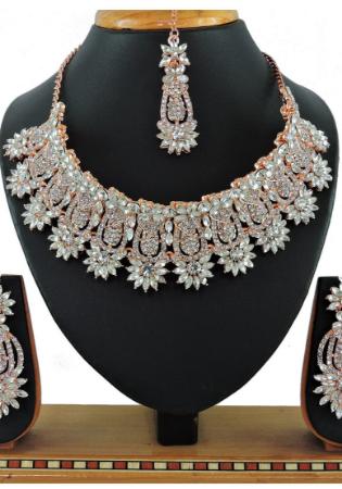 Picture of Beautiful Grey Necklace Set