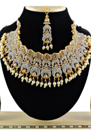 Picture of Bewitching Golden Necklace Set