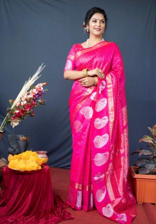 Picture of Good Looking Silk Deep Pink Saree