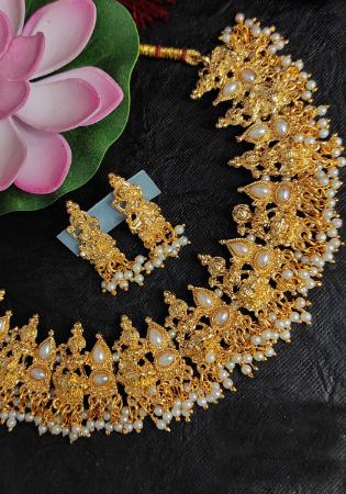 Picture of Enticing Golden Rod Necklace Set