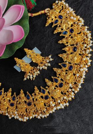 Picture of Wonderful Golden Rod Necklace Set