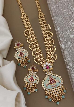 Picture of Pleasing Golden Necklace Set
