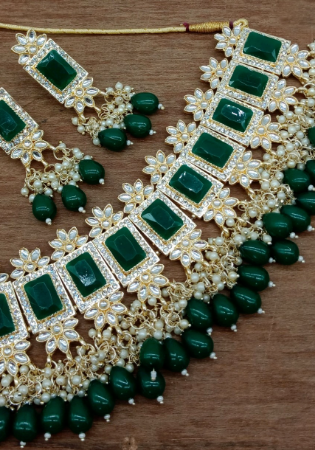 Picture of Magnificent Dark Green Necklace Set
