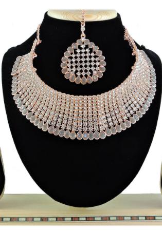 Picture of Pretty Grey Necklace Set