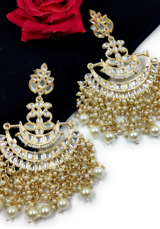 Picture of Grand Linen Earrings