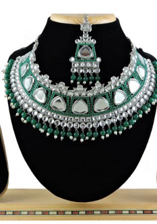 Picture of Well Formed Sea Green Necklace Set