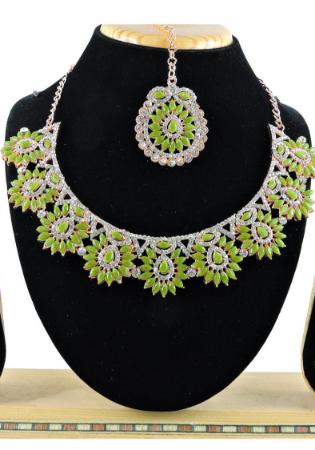 Picture of Graceful Olive Drab Necklace Set