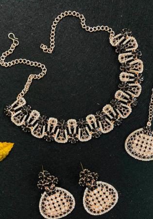 Picture of Gorgeous Black Necklace Set