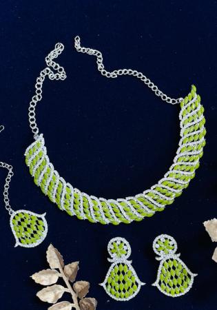 Picture of Grand Yellow Green Necklace Set