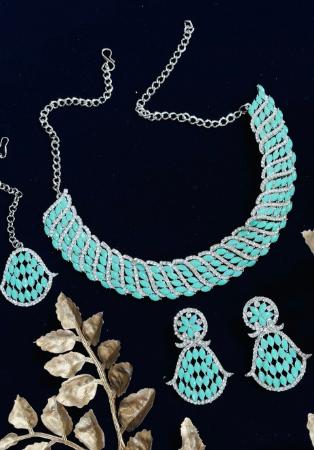 Picture of Charming Medium Turquoise Necklace Set