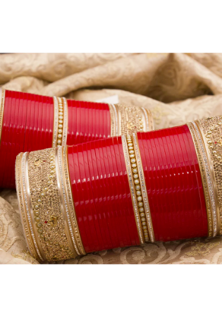 Picture of Pleasing Dark Red Bracelets