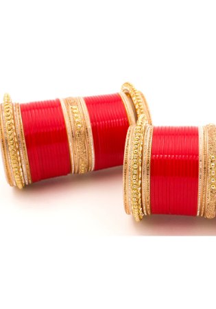 Picture of Lovely Crimson Bracelets